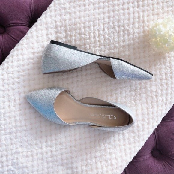 NEW CL Laundry Platinum Heart Pointed Toe Shoes, Silver Size 6M New w/o Box - Picture 9 of 9